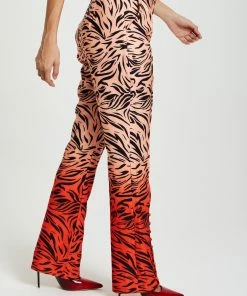 Liquorish Zebra Print Suit Trousers with Slit detail in Orange and Nude -Liquorish Sales Store eb70412e87b046e28055432c009f7079 scaled