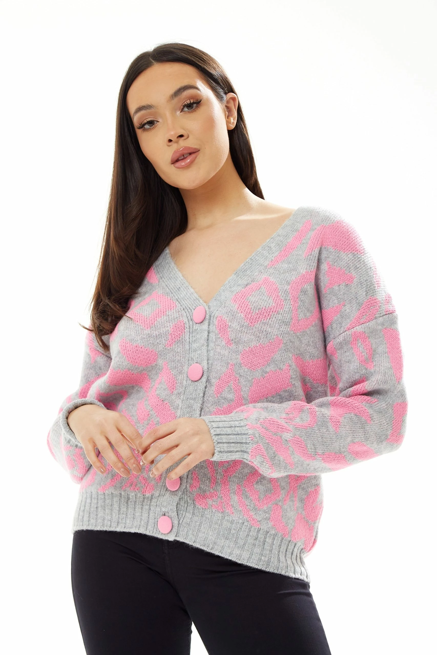 Liquorish Geometric Pattern Cardigan in Pink and Grey 3 Liquorish Geometric Pattern Cardigan in Pink and Grey