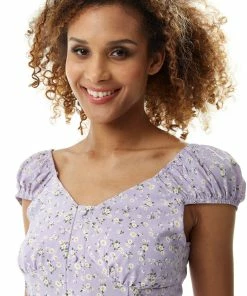 Liquorish Floral Button up front Top in Lilac 11 Liquorish Floral Button up front Top in Lilac -Liquorish Sales Store eed66ddb2b2b480da1b45942fb7c2dd4 scaled