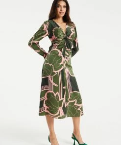 Liquorish Geometric Floral Knot Front Midi Dress in Dark Green -Liquorish Sales Store f3958cf13cb243f790e2d188932d5783 scaled