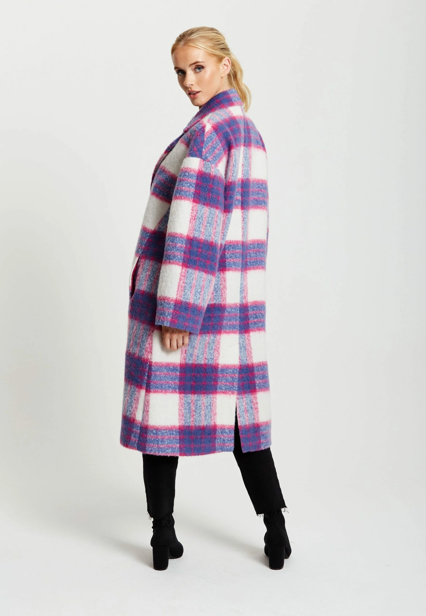 Liquorish Longline Coat in Pink and Navy Checks - Multicolour 7 Liquorish Longline Coat in Pink and Navy Checks - Multicolour - Image 5