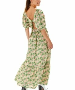 Liquorish Green Floral Maxi Dress with Cut out Back -Liquorish Sales Store fa89383d40234f41bbe9514d7e739dc4 scaled