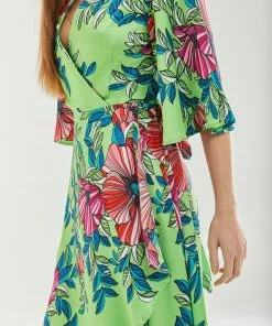 Liquorish Green Floral Midi Wrap Dress 10 Liquorish Green Floral Midi Wrap Dress -Liquorish Sales Store fa9453792d1d4b64b2880bdca386298d scaled