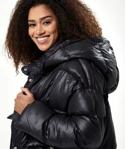 Liquorish Black Puffer Coat -Liquorish Sales Store fbeff695571a49e2a9f9052ec66d5f63 scaled