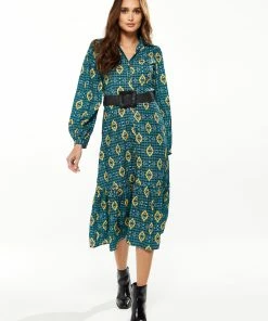 Liquorish African print midi dress with 3/4 length sleeve & tiered skirt detail in green, yellow & navy - Multicolour